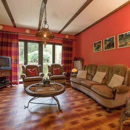 Holiday Home In Waimes With Private Garden Szoba fotó