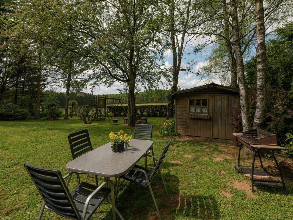 Holiday Home In Waimes With Private Garden Szoba fotó