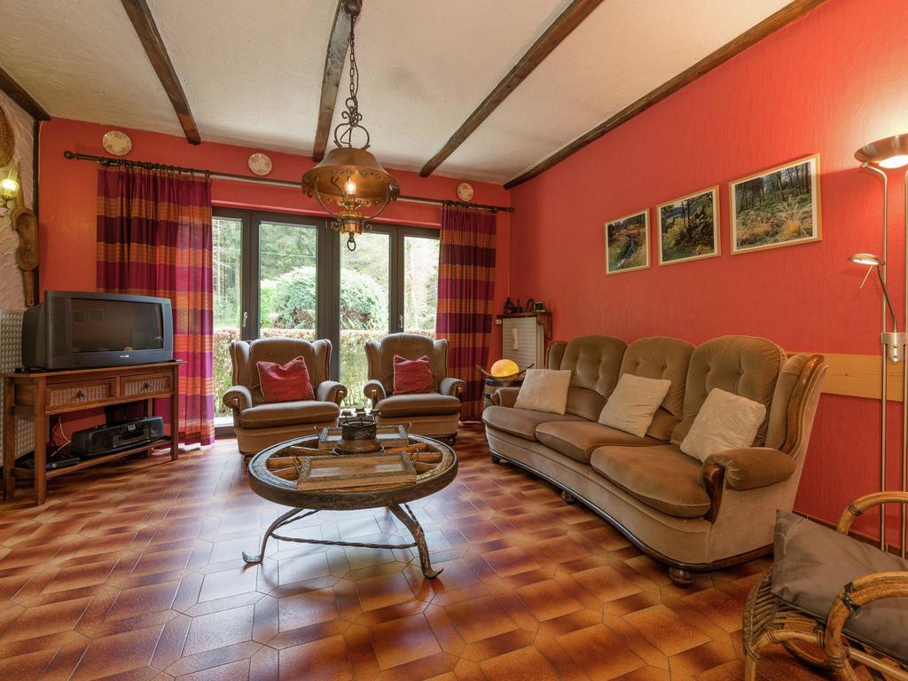 Holiday Home In Waimes With Private Garden Szoba fotó